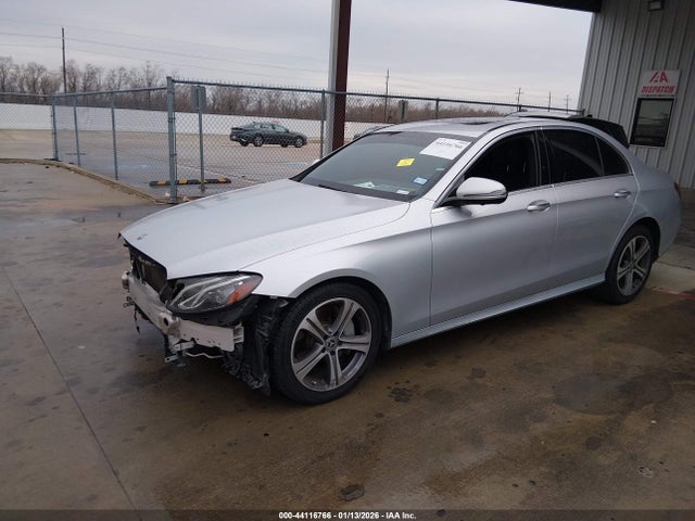 2020 MERCEDES-BENZ E 350 W1KZF8DB8LA844484 Photo 1