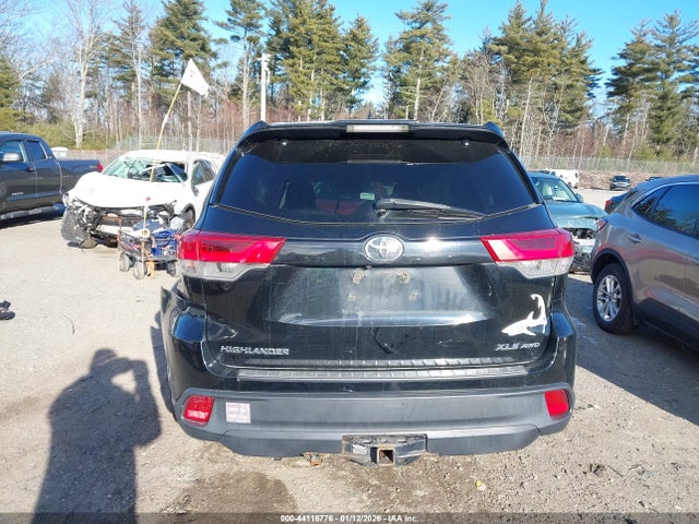 Toyota Highlander Xle 2017 5TDJZRFH5HS377556 Image 17