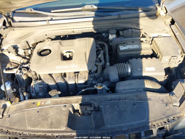 5NPD84LFXJH309531 Hyundai ELANTRA SEL