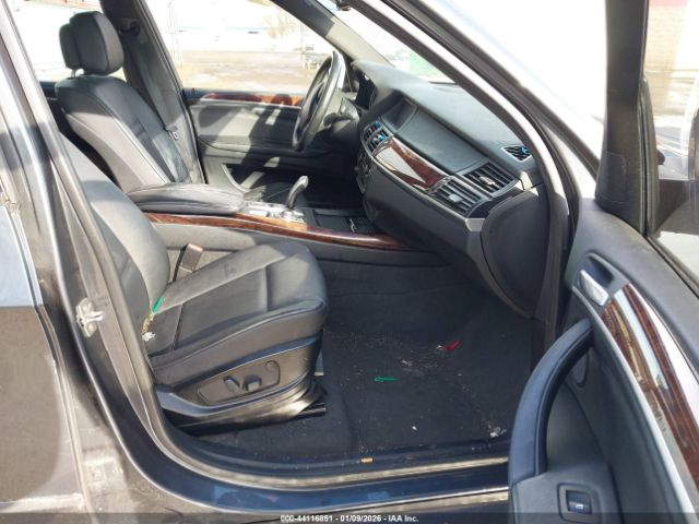 2011 BMW X5 5UXZV4C58BL414487 Photo 4