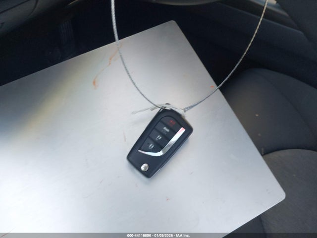 4T1C11AK3MU560475 Toyota CAMRY LE