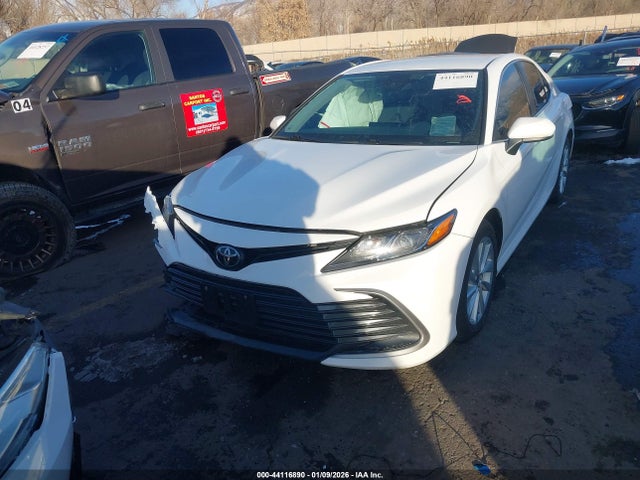 4T1C11AK3MU560475 Toyota CAMRY LE