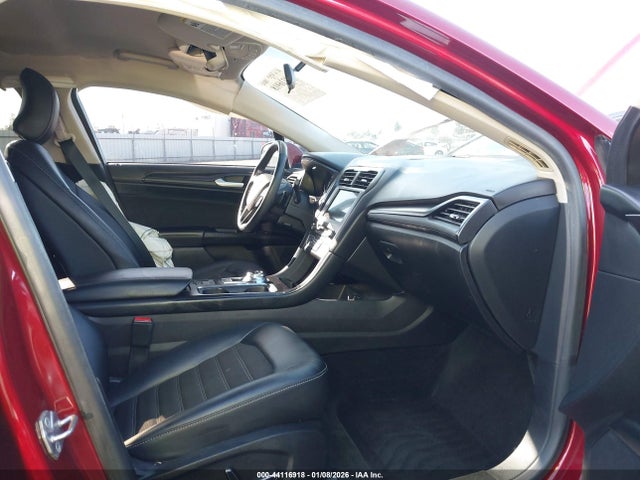 3FA6P0HD6JR187619 Ford FUSION SE