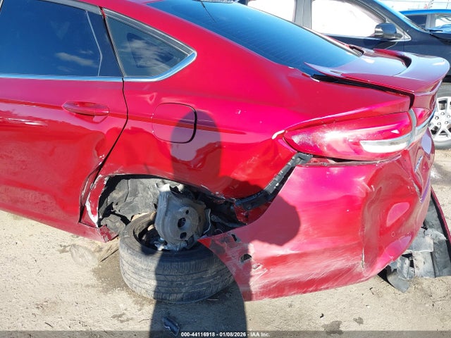 3FA6P0HD6JR187619 Ford FUSION SE