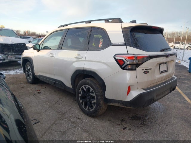 Subaru Forester Premium 2025 JF2SLDDC7SH437611 Image 3