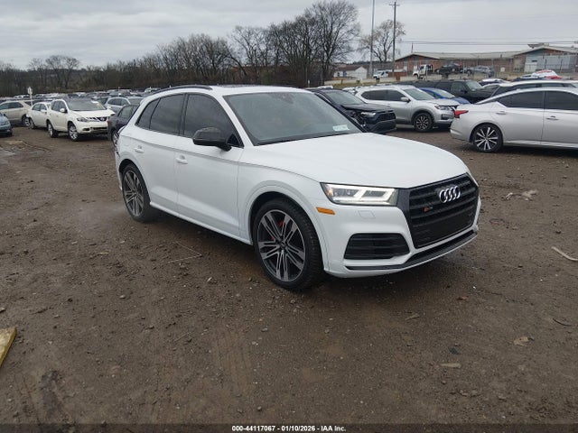 2020 AUDI SQ5 WA1B4AFY7L2025173