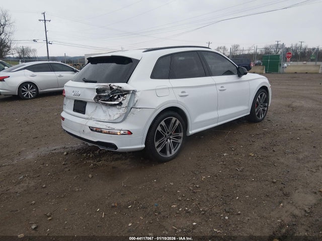 2020 AUDI SQ5 WA1B4AFY7L2025173 Photo 3