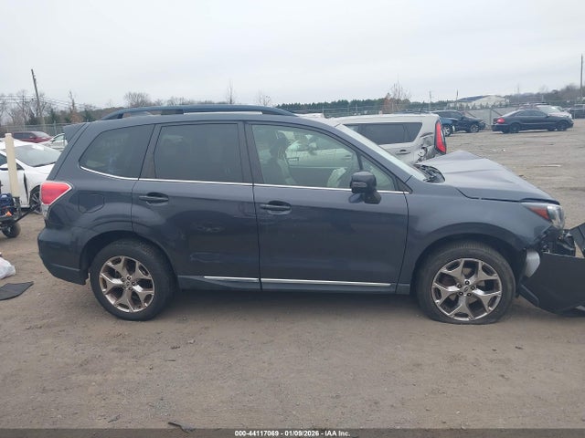 Auction sale of the 2017 Subaru Forester 2.5i Touring, vin: JF2SJAWC7HH555376, lot number: 44117069