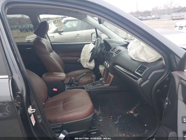 Auction sale of the 2017 Subaru Forester 2.5i Touring, vin: JF2SJAWC7HH555376, lot number: 44117069