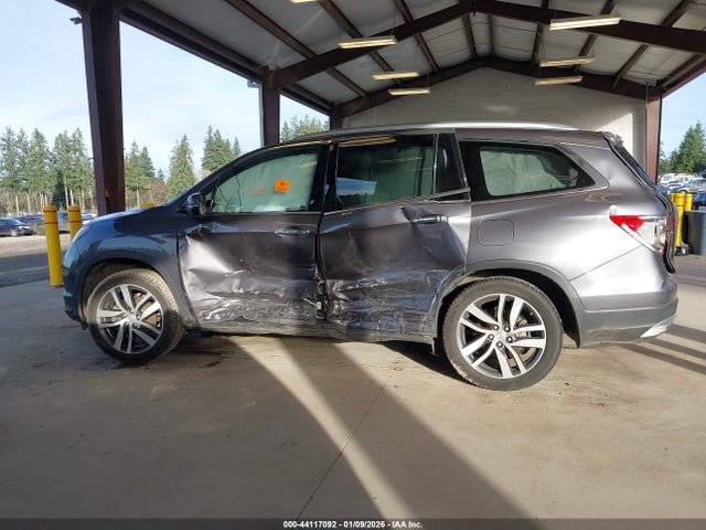 Honda Pilot Touring 2018 5FNYF6H90JB064176 Image 14