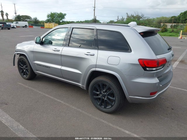 1C4RJFAGXKC588770 Jeep Grand Cherokee Altitude 4x4