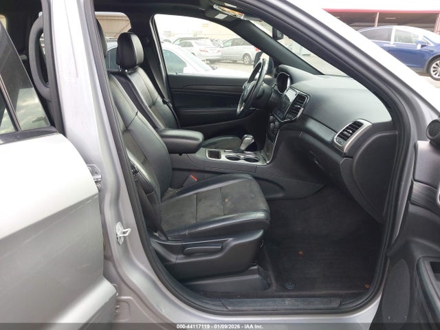 1C4RJFAGXKC588770 Jeep Grand Cherokee Altitude 4x4