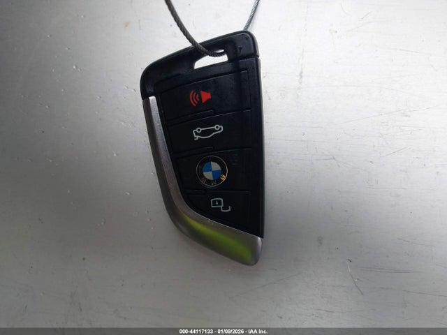 2021 BMW 3 SERIES 3MW5U9J04M8B93050 Photo 10