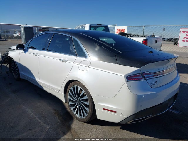 2017 LINCOLN MKZ 3LN6L5GC6HR660324 Photo 2