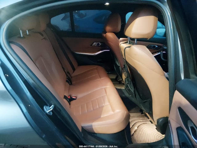 3MW5R1J00M8B72506 BMW 330I