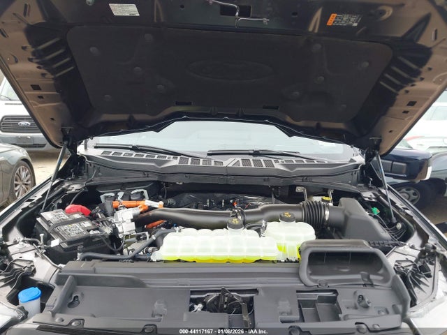Ford F-150 Lariat 2025 1FTFW5LD0SFC08335 Image 10