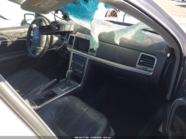 2010 LINCOLN MKZ 3LNHL2GC0AR752591 Photo 4