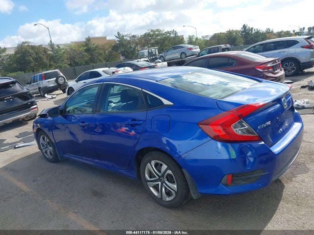 Honda Civic Lx 2018 2HGFC2F54JH557069 Image 14