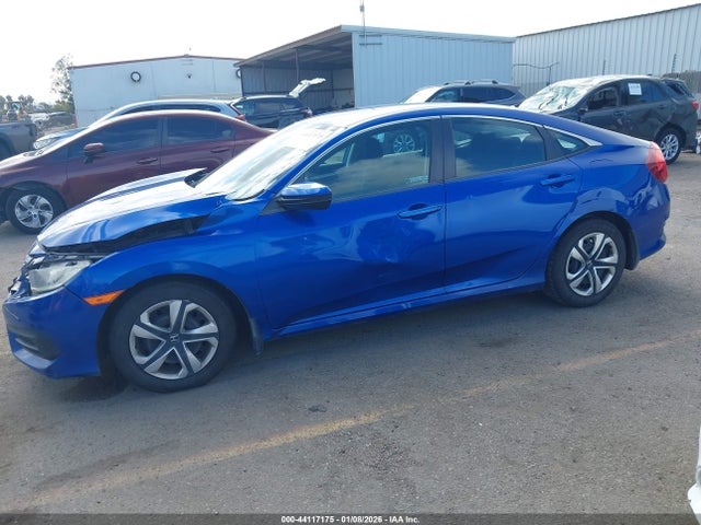 Honda Civic Lx 2018 2HGFC2F54JH557069 Image 6