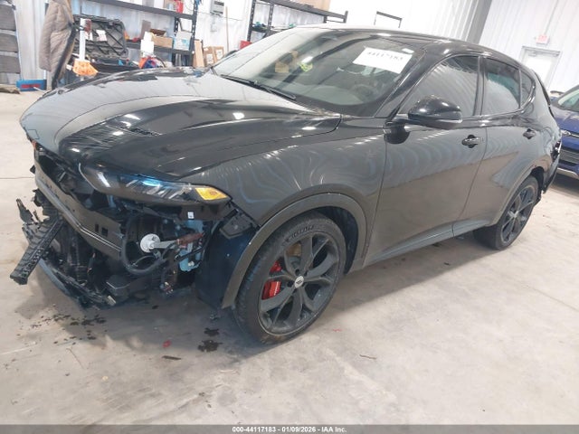 44117183 :رقم المزاد ، ZACPDFCW0R3A20690 vin ، 2024 Dodge Hornet R/t مزاد بيع