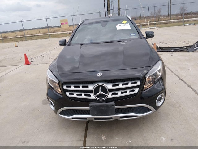 WDCTG4EB5KU007414 Mercedes-Benz GLA 250