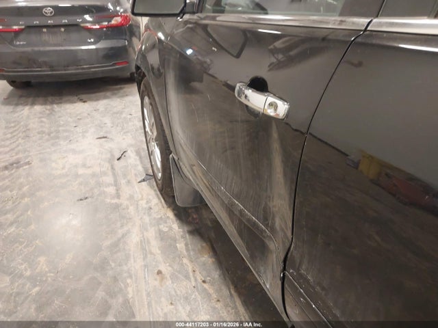 1GKKVSKD9HJ133033 GMC Acadia Limited