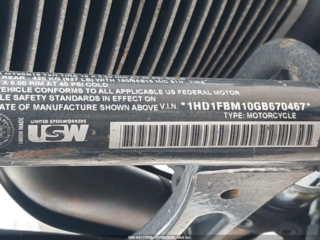 2016 HARLEY-DAVIDSON FLHR 1HD1FBM10GB670467 Photo 9