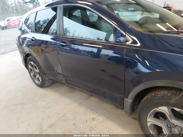 7FARW1H50JE018923 Honda CR-V EX