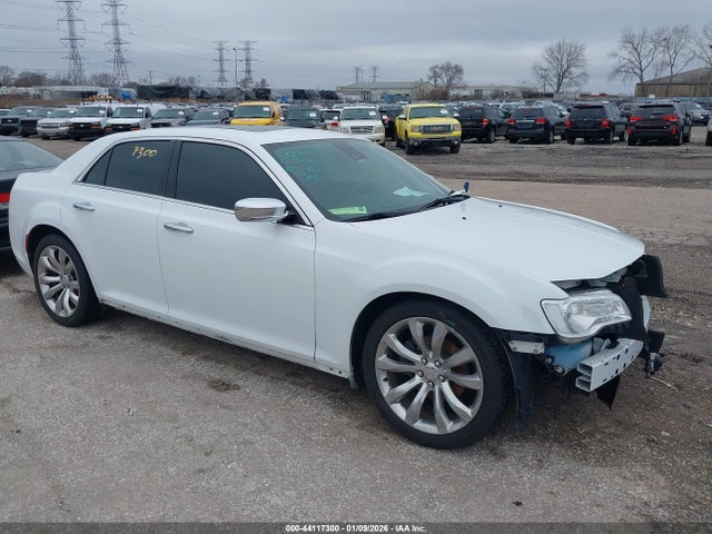 2017 CHRYSLER 300 2C3CCAEG2HH512323