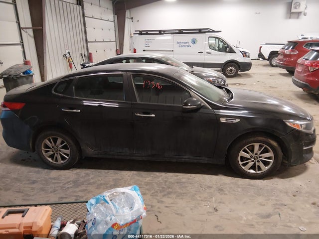 KIA Optima Lx 2018 5XXGT4L32JG242730 Image 13