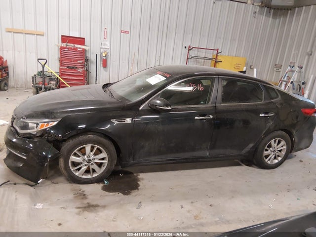KIA Optima Lx 2018 5XXGT4L32JG242730 Image 14