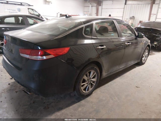 2018 KIA OPTIMA 5XXGT4L32JG242730 Photo 3