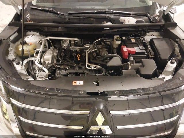 2025 MITSUBISHI OUTLANDER JA4J4UA84SZ018661 Photo 9