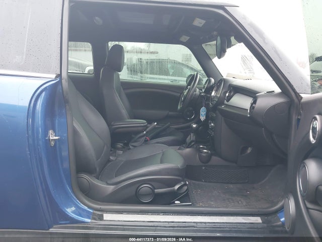 2013 MINI HARDTOP WMWSU3C51DT370333 Photo 4