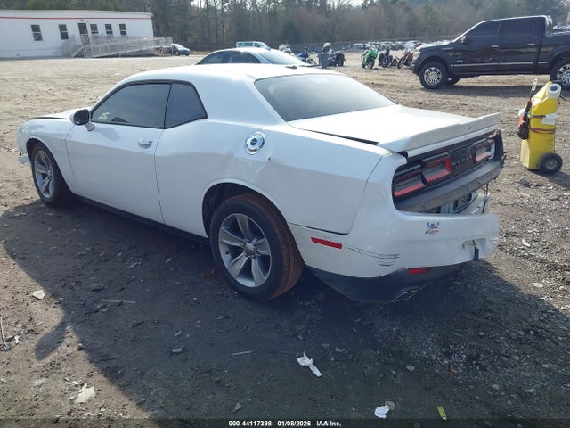 2019 DODGE CHALLENGER 2C3CDZAG3KH672235 Photo 2