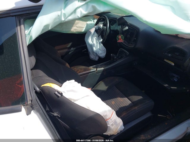 2019 DODGE CHALLENGER 2C3CDZAG3KH672235 Photo 4