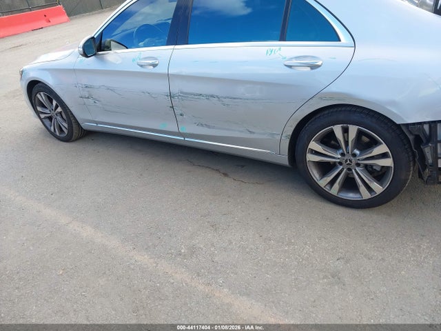 Mercedes-Benz S 560 2019 WDDUG8DB1KA453733 Image 19
