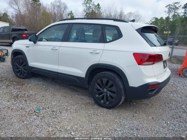 2024 VOLKSWAGEN TAOS 3VV5X7B29RM037083 Photo 2