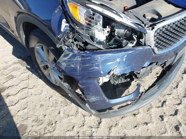 5XYPGDA31GG066586 KIA Sorento 2.4l Lx
