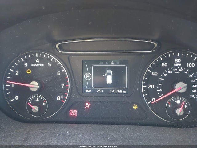 5XYPGDA31GG066586 KIA Sorento 2.4l Lx