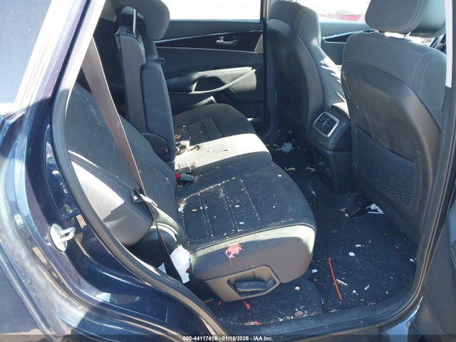 5XYPGDA31GG066586 KIA Sorento 2.4l Lx