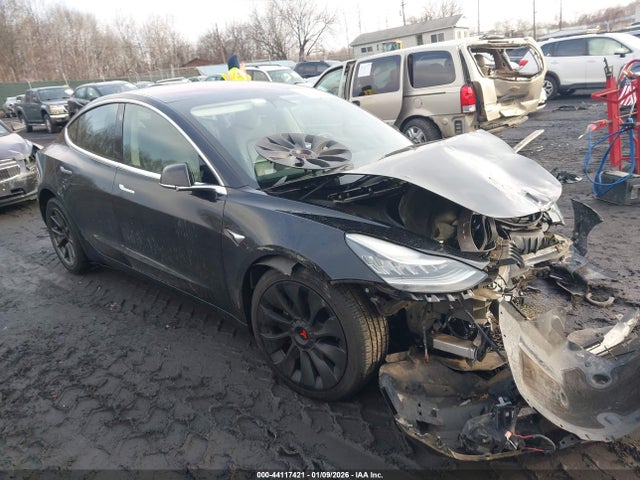 2018 TESLA MODEL 3 5YJ3E1EA7JF010131 Photo 0