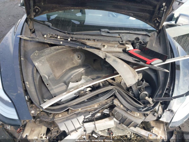 2018 TESLA MODEL 3 5YJ3E1EA7JF010131 Photo 9