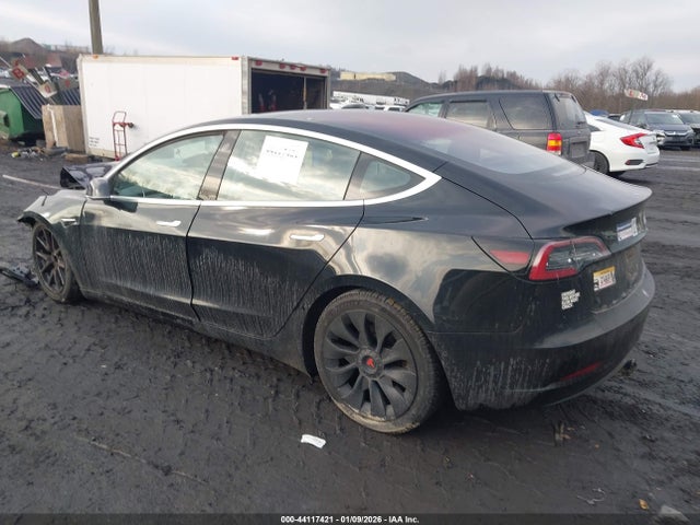 2018 TESLA MODEL 3 5YJ3E1EA7JF010131 Photo 2
