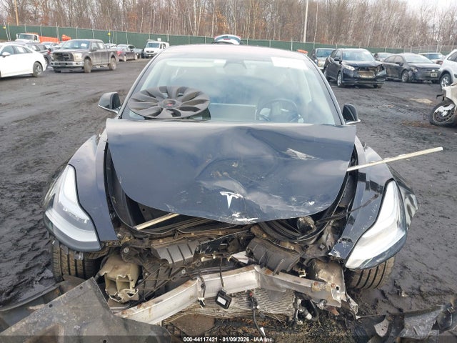 2018 TESLA MODEL 3 5YJ3E1EA7JF010131 Photo 5