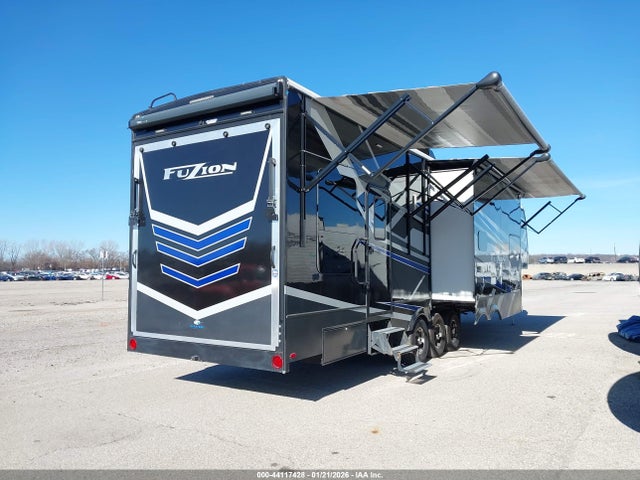 Aukcja sprzedaży 2022 Keystone Rv Fuzion Toy Hauler Se, vin: 4YDFFZV35NF810838, numer aukcji: 44117428