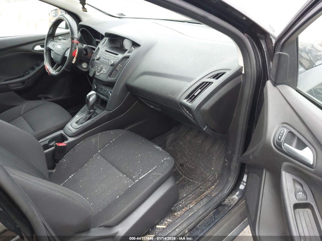 1FADP3F24GL371538 Ford FOCUS SE