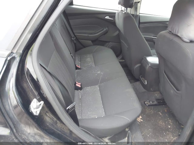 1FADP3F24GL371538 Ford FOCUS SE