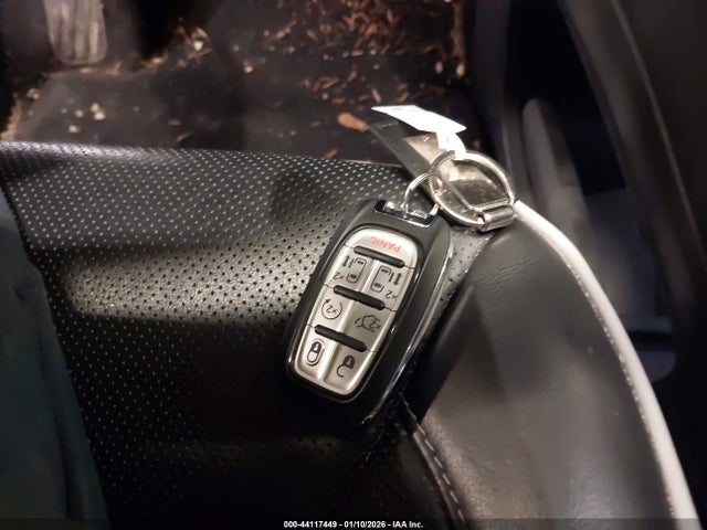 2022 CHRYSLER PACIFICA HYBRID 2C4RC1S73NR165035 Photo 10