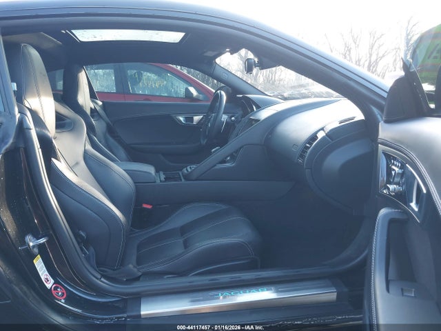 2017 JAGUAR F-TYPE SAJWJ6DL1HMK46799 Photo 7